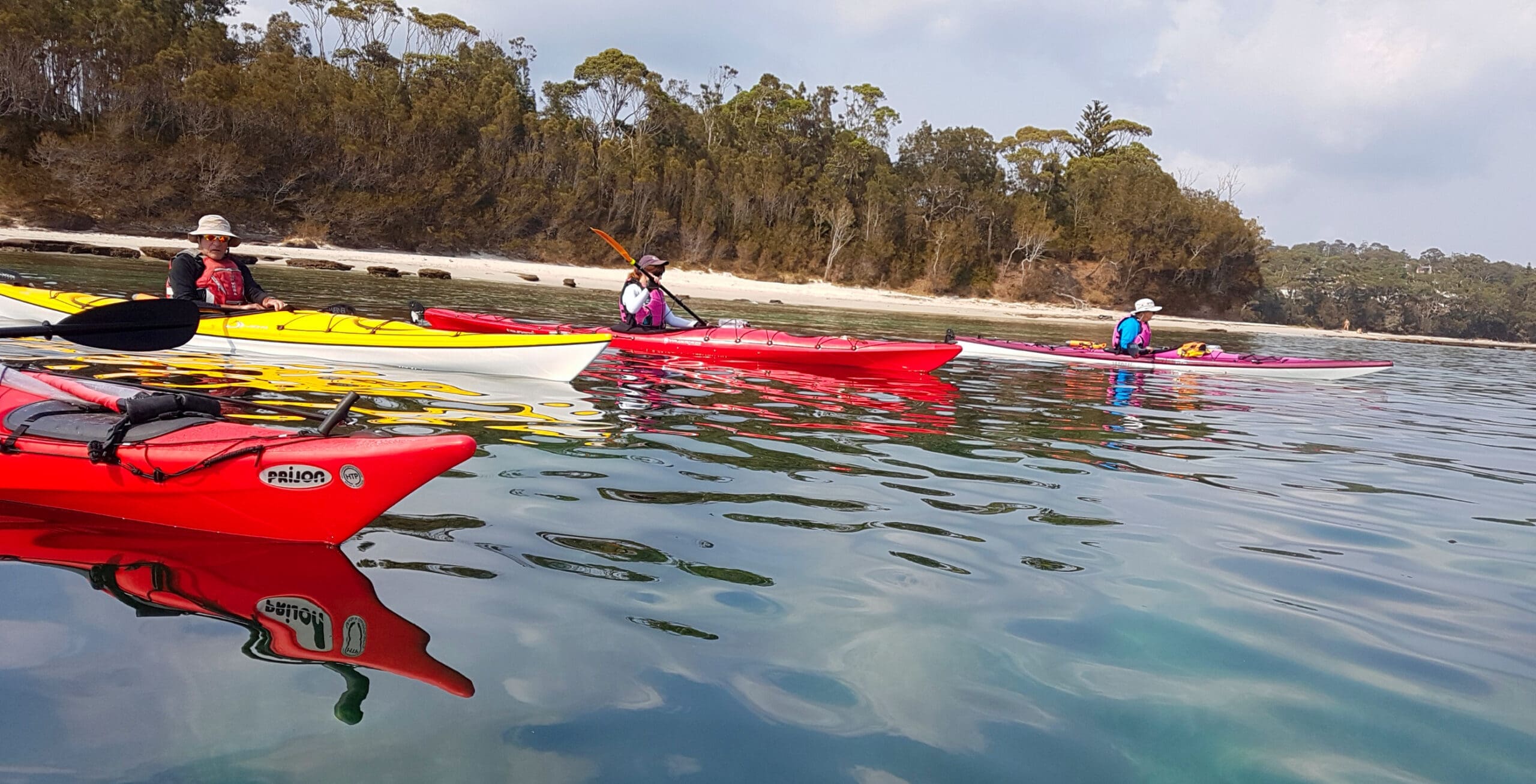 Jervis Bay Kayaks: group guided kayak tour